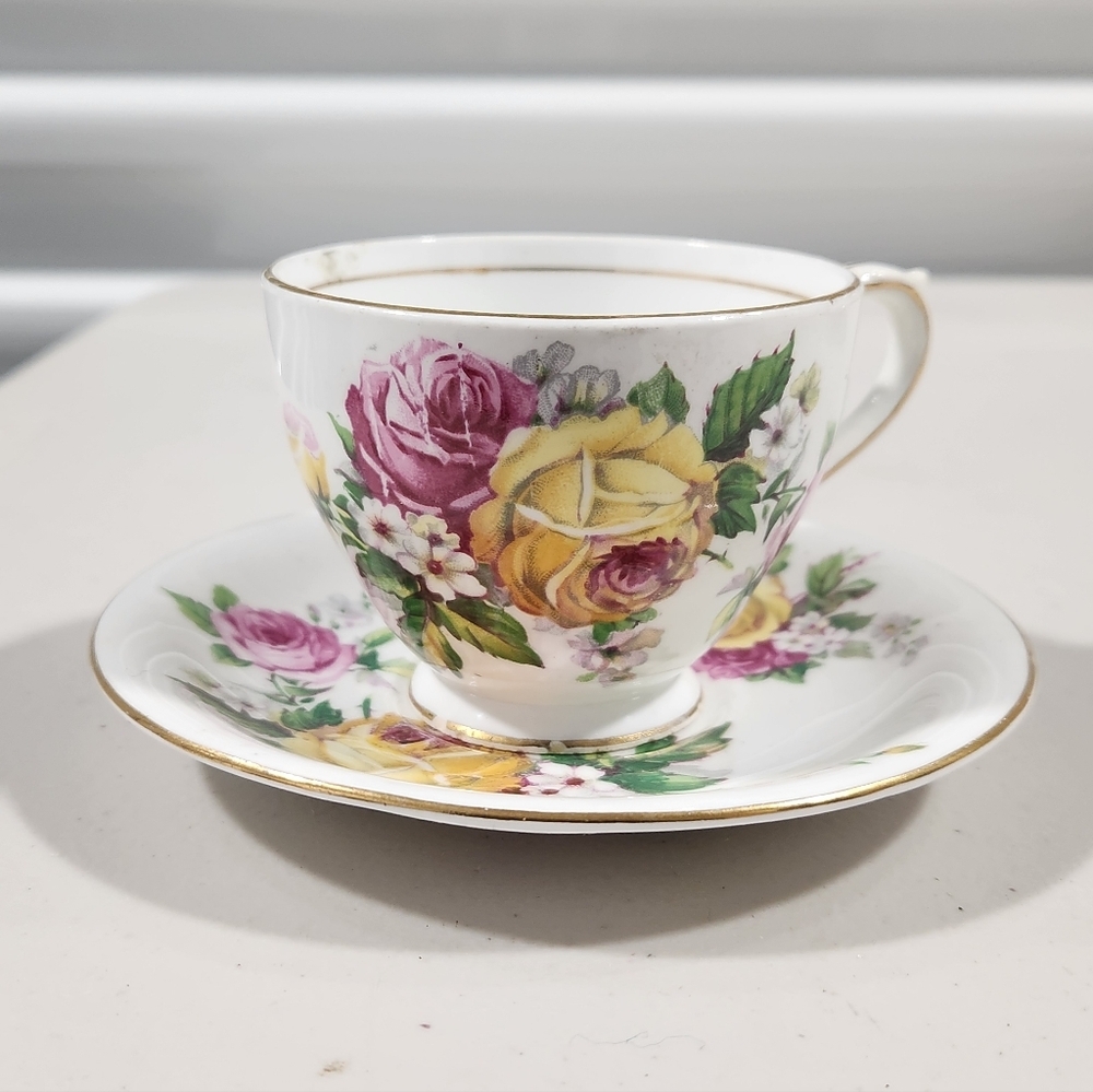 Queen Anne Manor Roses Fine Bone China Saucer - White